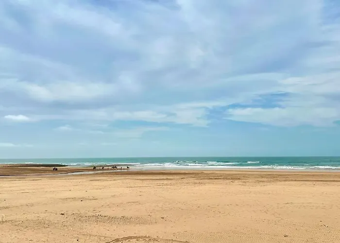 N4 Appartement, Luxe Et Confort Sur La Corniche De Rabat Essabah