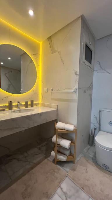 Appartement N4 Appartement, Luxe Et Confort Sur La Corniche De Essabah Rabat