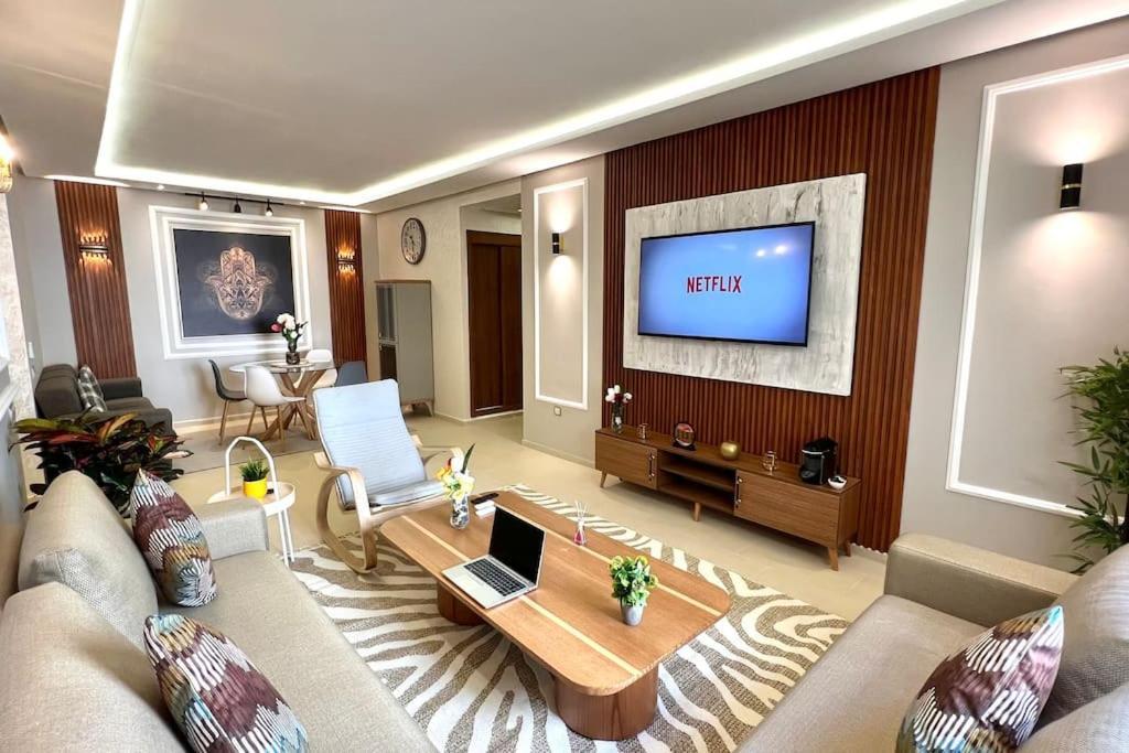 N4 Appartement, Luxe Et Confort Sur La Corniche De Essabah * Rabat